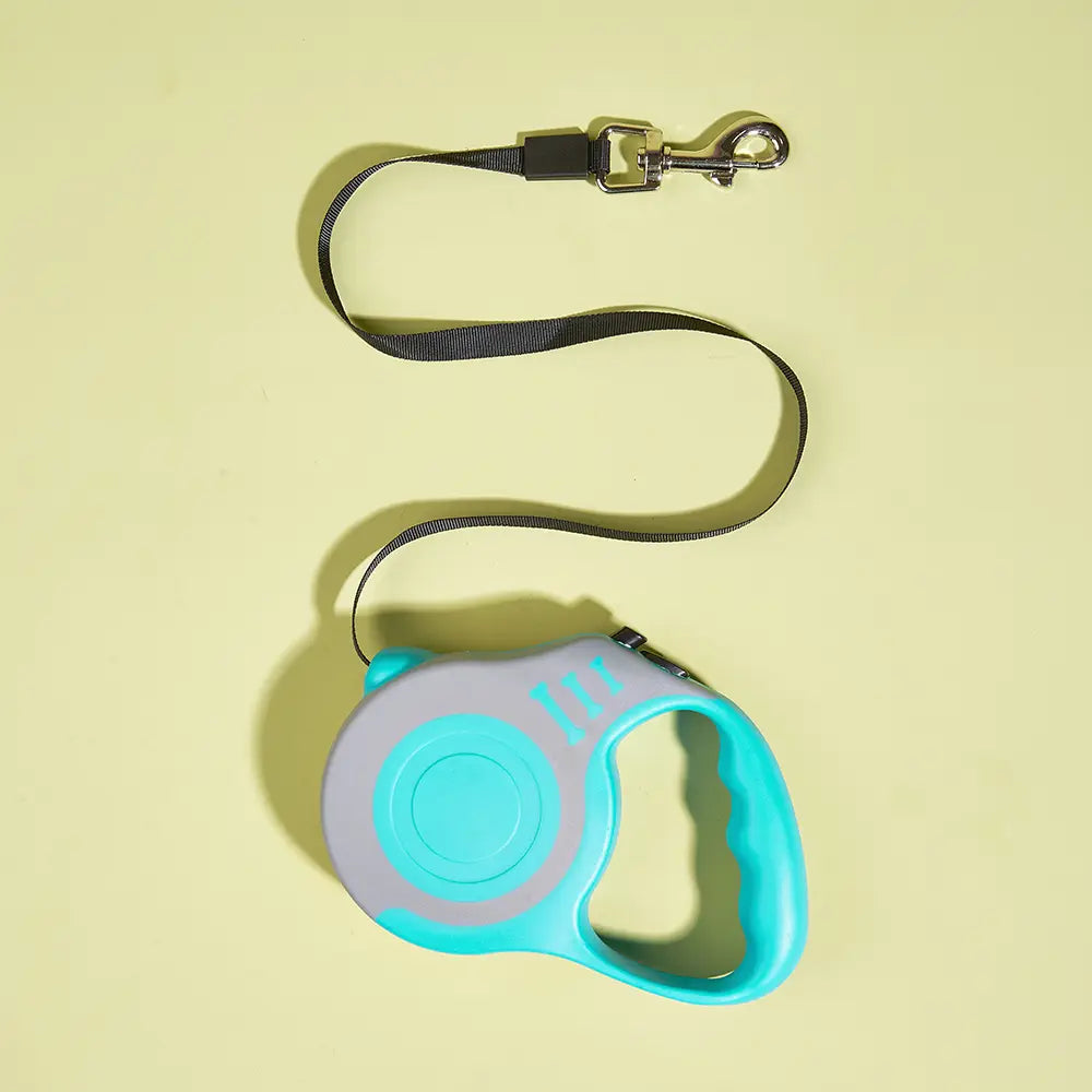 Retractable Dog Leash with Instant Safety Lock Control