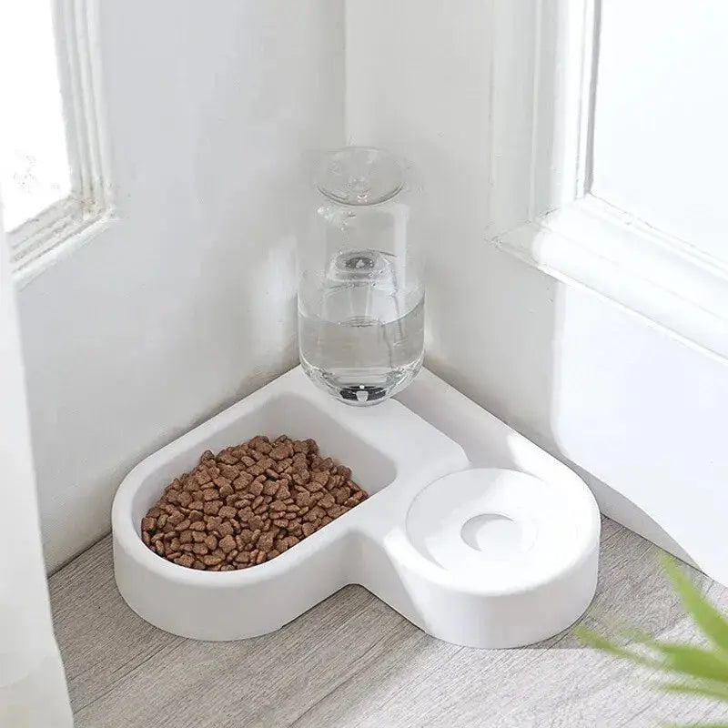 Automatic Pet Feeder with Integrated Water Dispenser