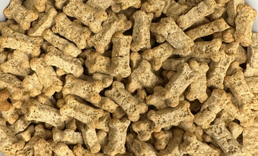 BeyondWhiskers Kissable Breath Crunchy Dog Treats