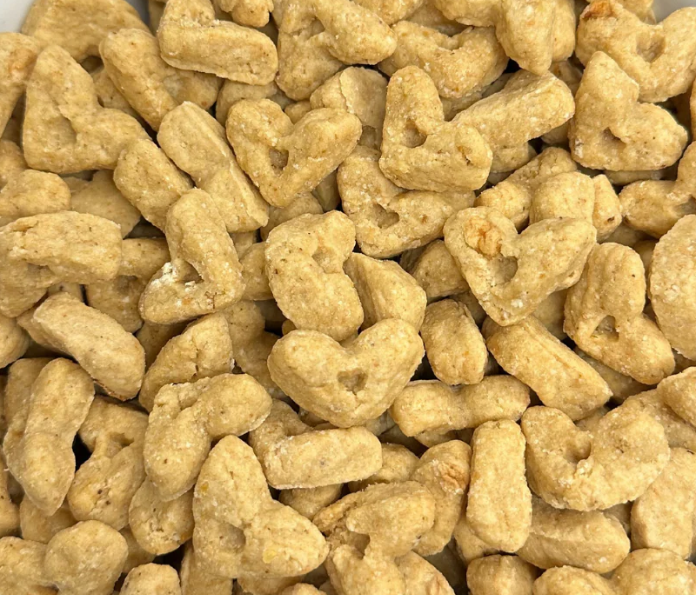 BeyondWhiskers Apple Orchard Chicken Bites dog treats