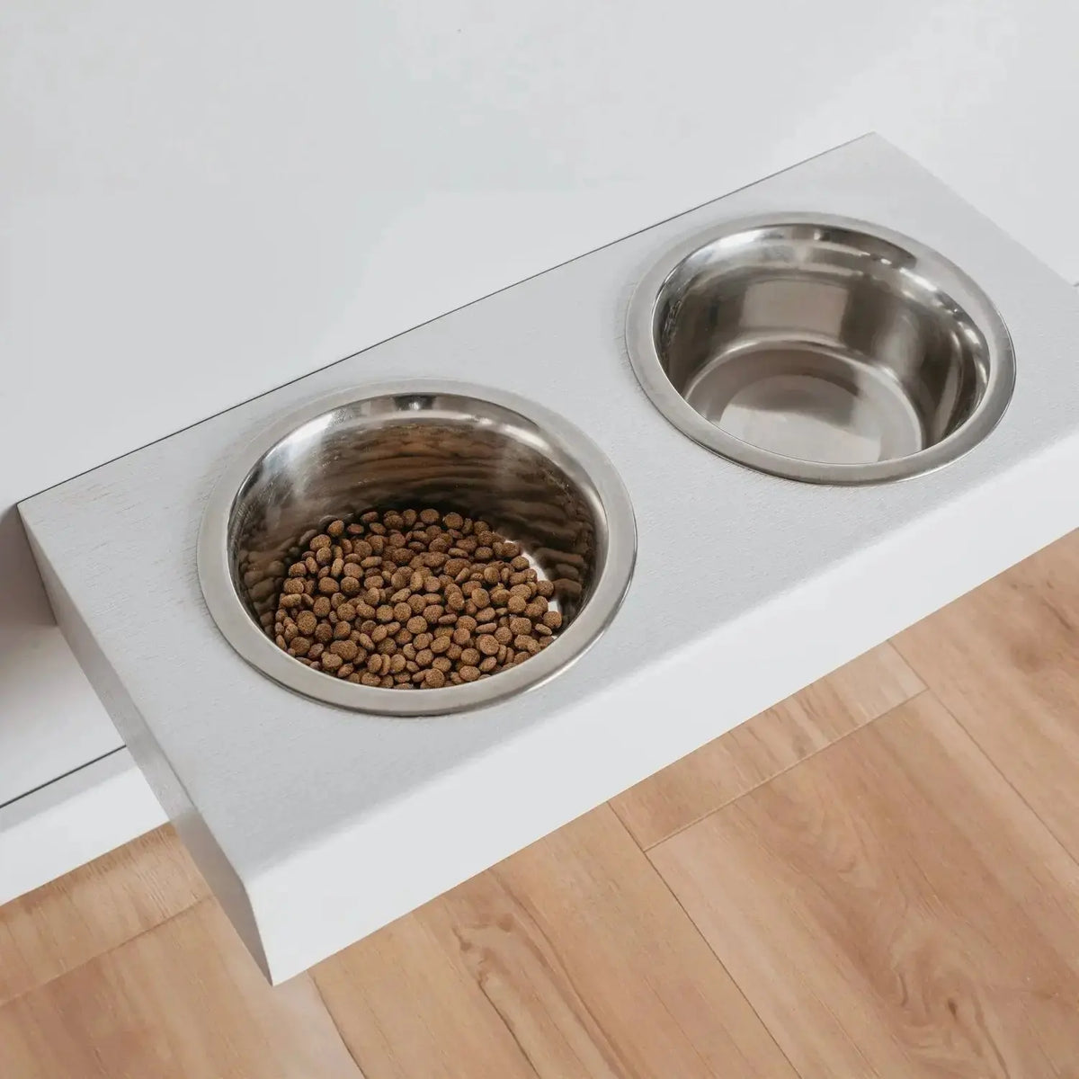 Wall Mounted Dog Feeder Hanging Wooden Pet Feeding Station - Large (56 x 24 x 9.5 cm) / White - Pet Feeding Stand